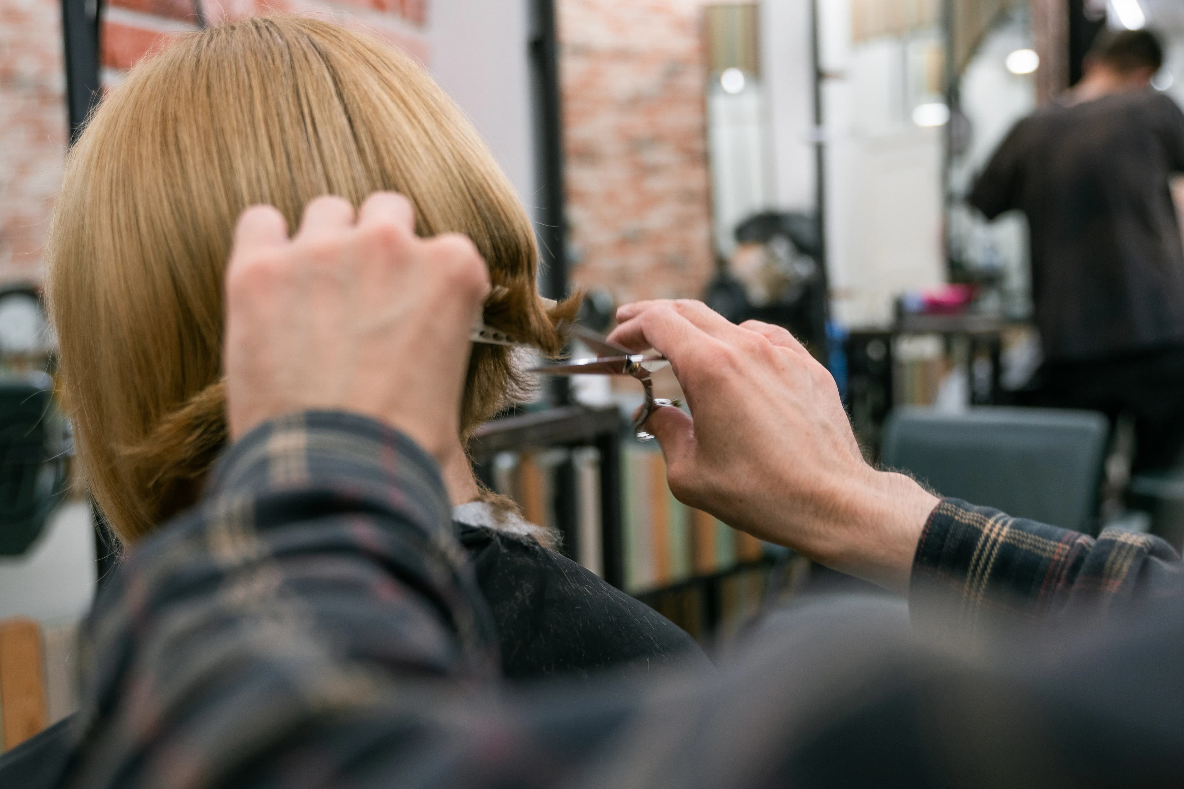 Women Haircut